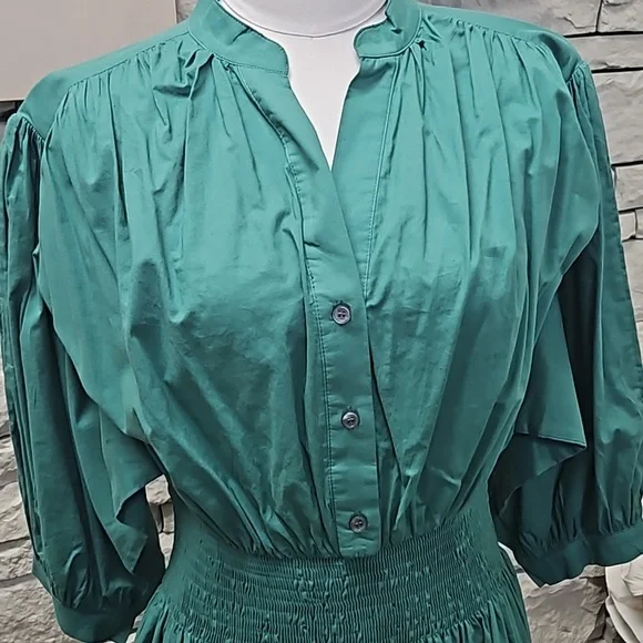'Pinch' green button up cinched waist dress - Picture 2 of 4